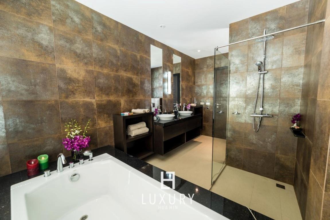 5 Bedroom Amazing Pool Villa In Resort Ts1 Hua Hin Exterior photo